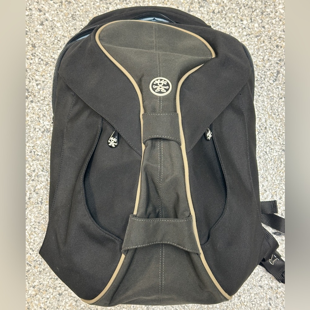 Crumpler “The King” Camera & Laptop Backpack - Great Condition